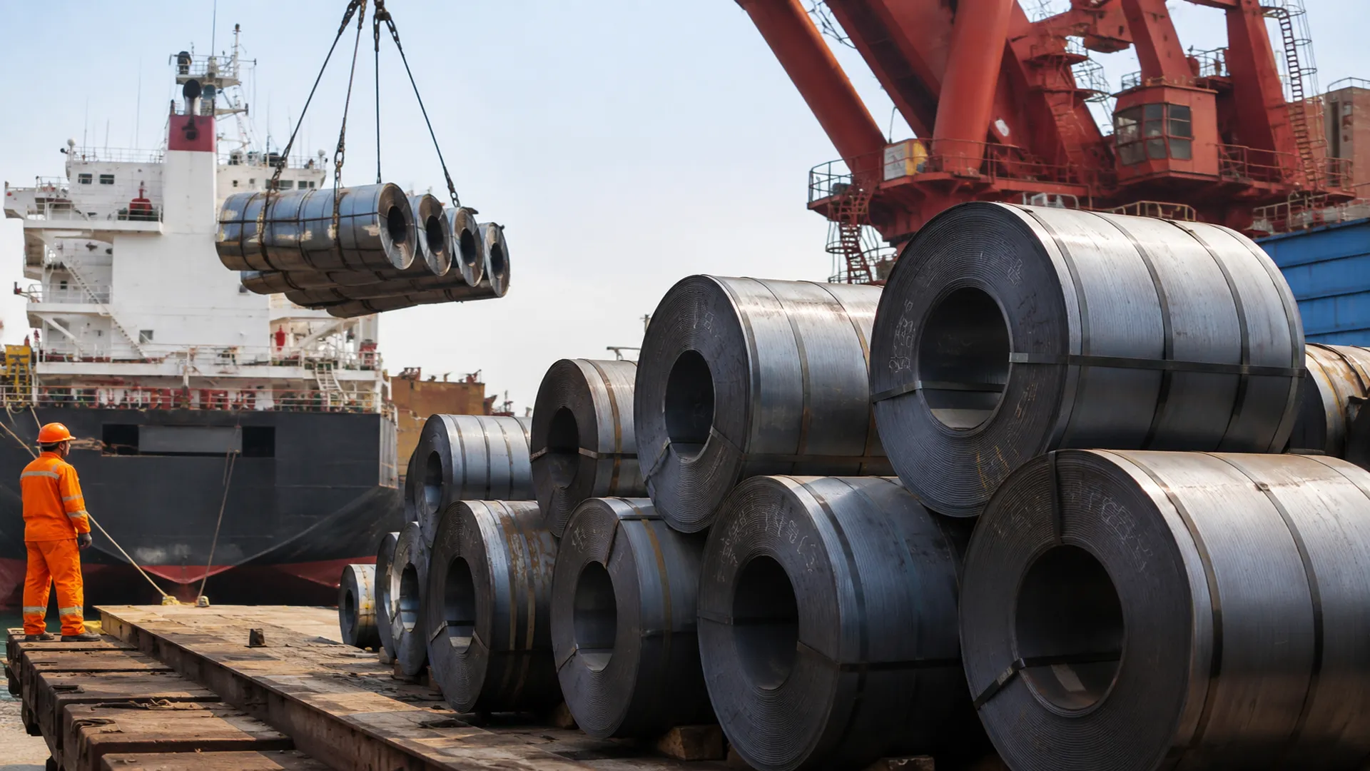 Metal Exports From China Surge Amid Middle East Conflict